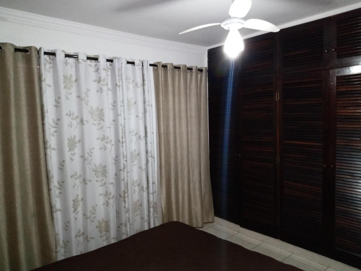 Ótima localização na praia da Enseada no Guarujá Appartamento Esterno foto